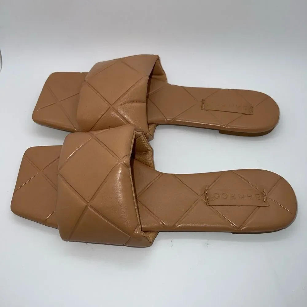 Bamboo Women's Block-22 Puffy Quilted Slide Sandals Natural Size 7.5 New